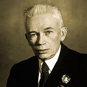 Олександр Богомолець