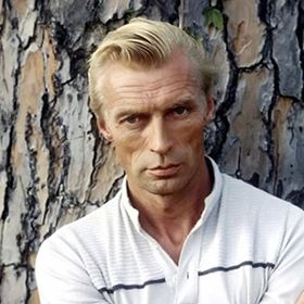 Микола Олялін