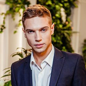 Олександр Петренко